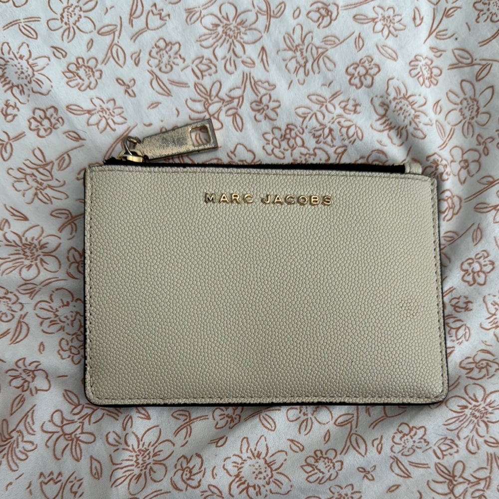 Marc Jacobs Cream Clutch Pebbled Leather Wristlet